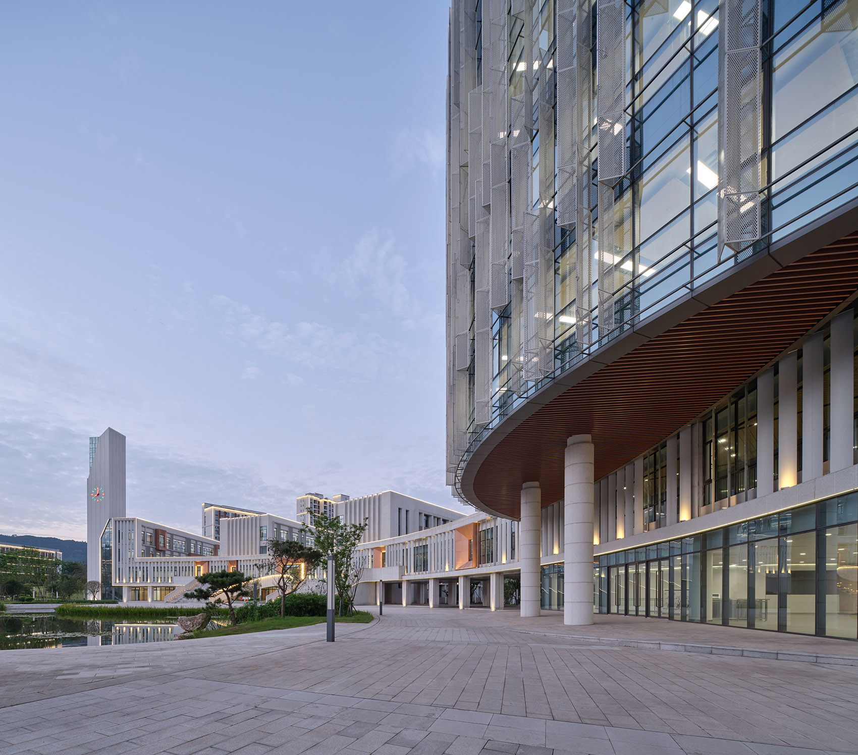 四川外国语大学成都学院宜宾校区丨中国宜宾丨同济大学建筑设计研究院(集团)有限公司-32