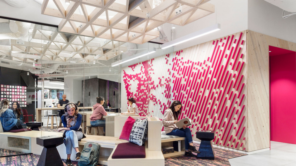 T·Mobile 总部空间设计-1