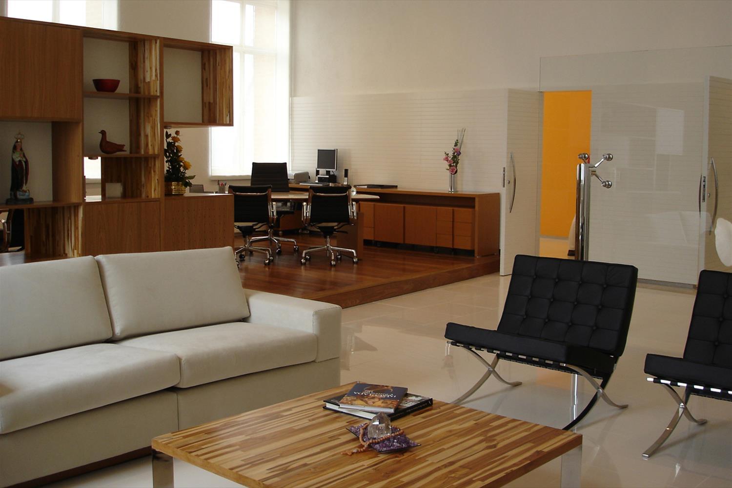 巴西圣殿建筑 · 曲线屋顶与多功能设计-10