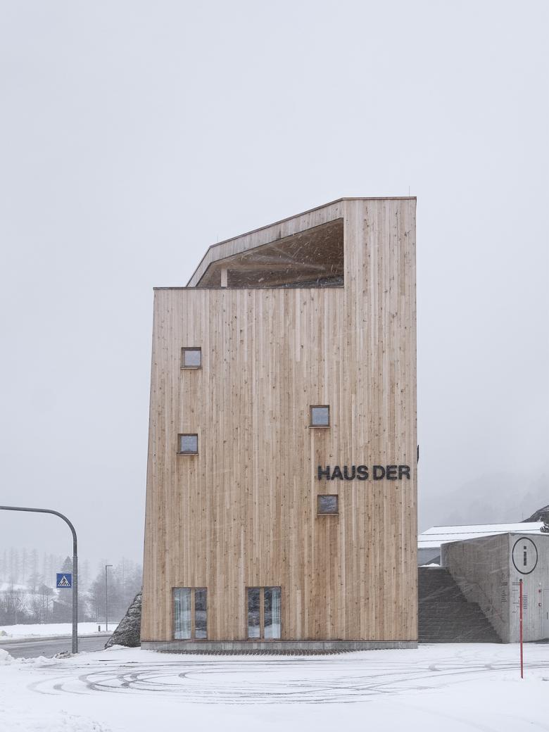 Achim Birnbaum丨Haus der Berge – Besucherzentrum Sexten丨意大利-0