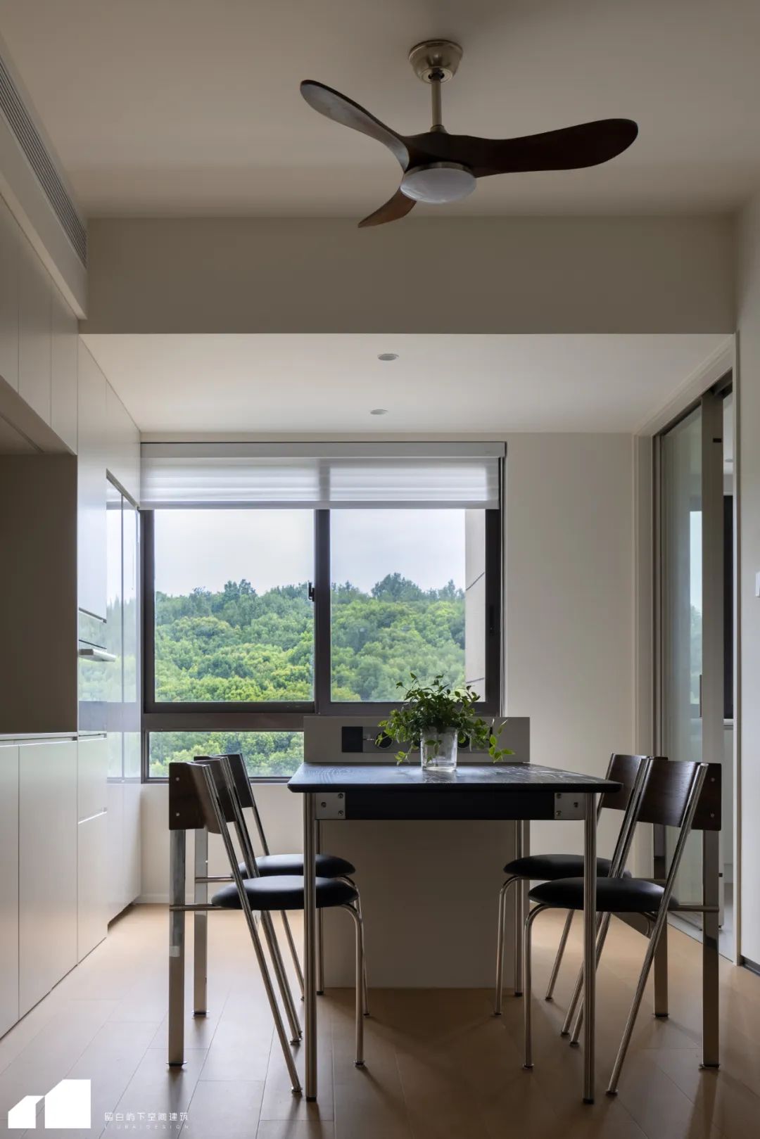 背山面湖的私宅设计丨留白屿下空间建筑-35