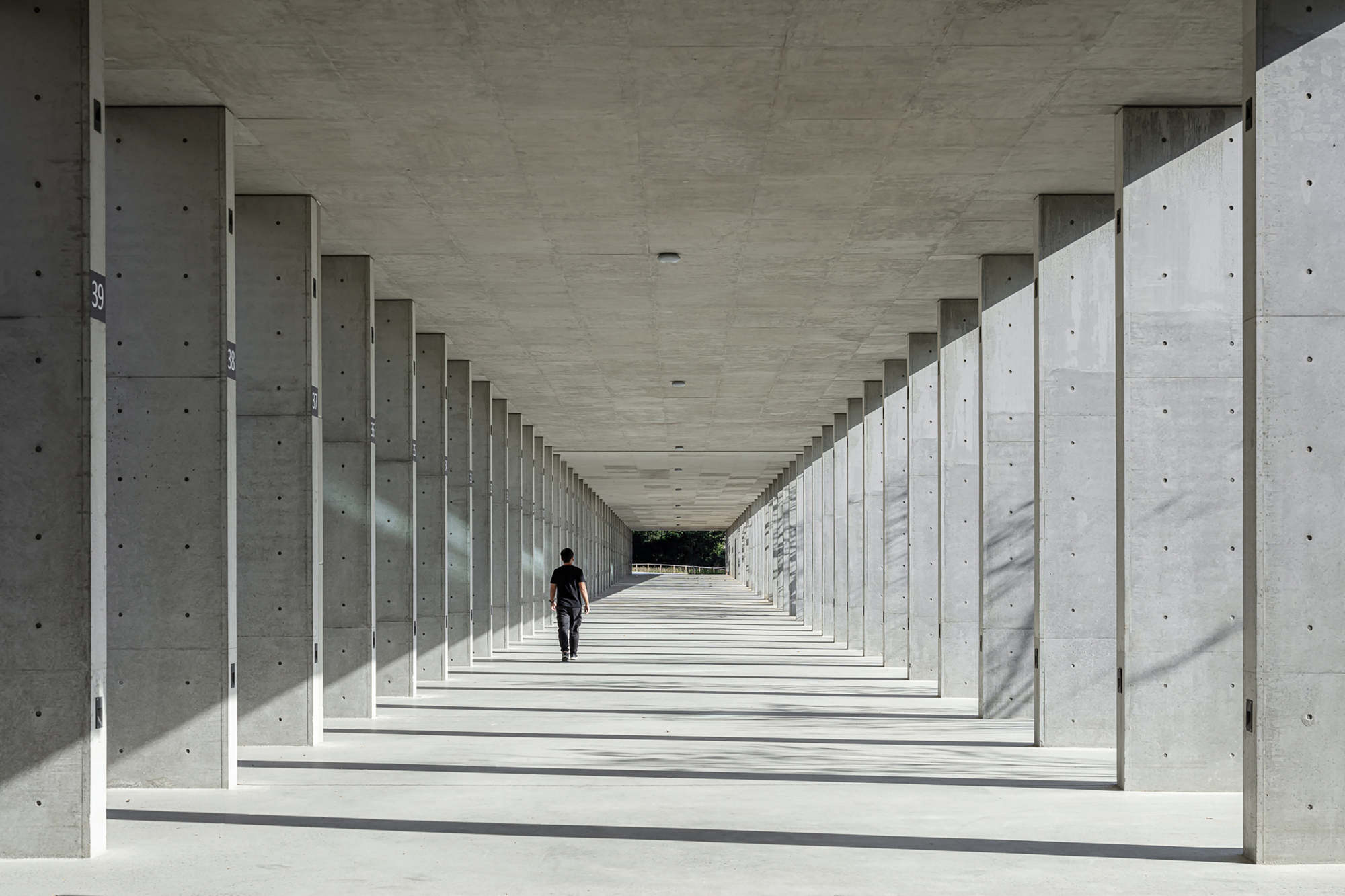 永恒之丘骨灰安置所丨中国台湾丨Behet Bondzio Lin Architekten-5