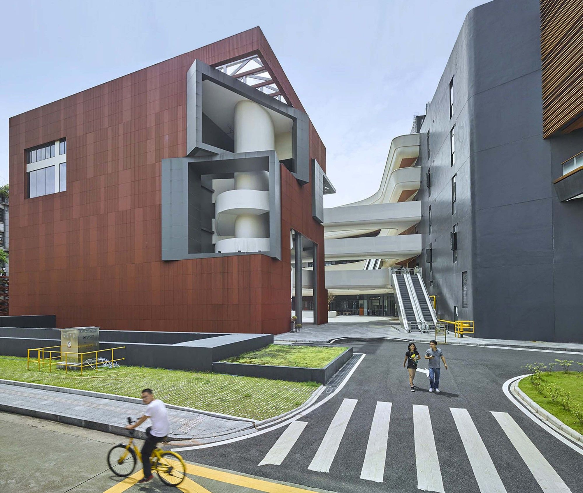 广州二沙岛"无边"社区 | 繁华与宁静的共生-10