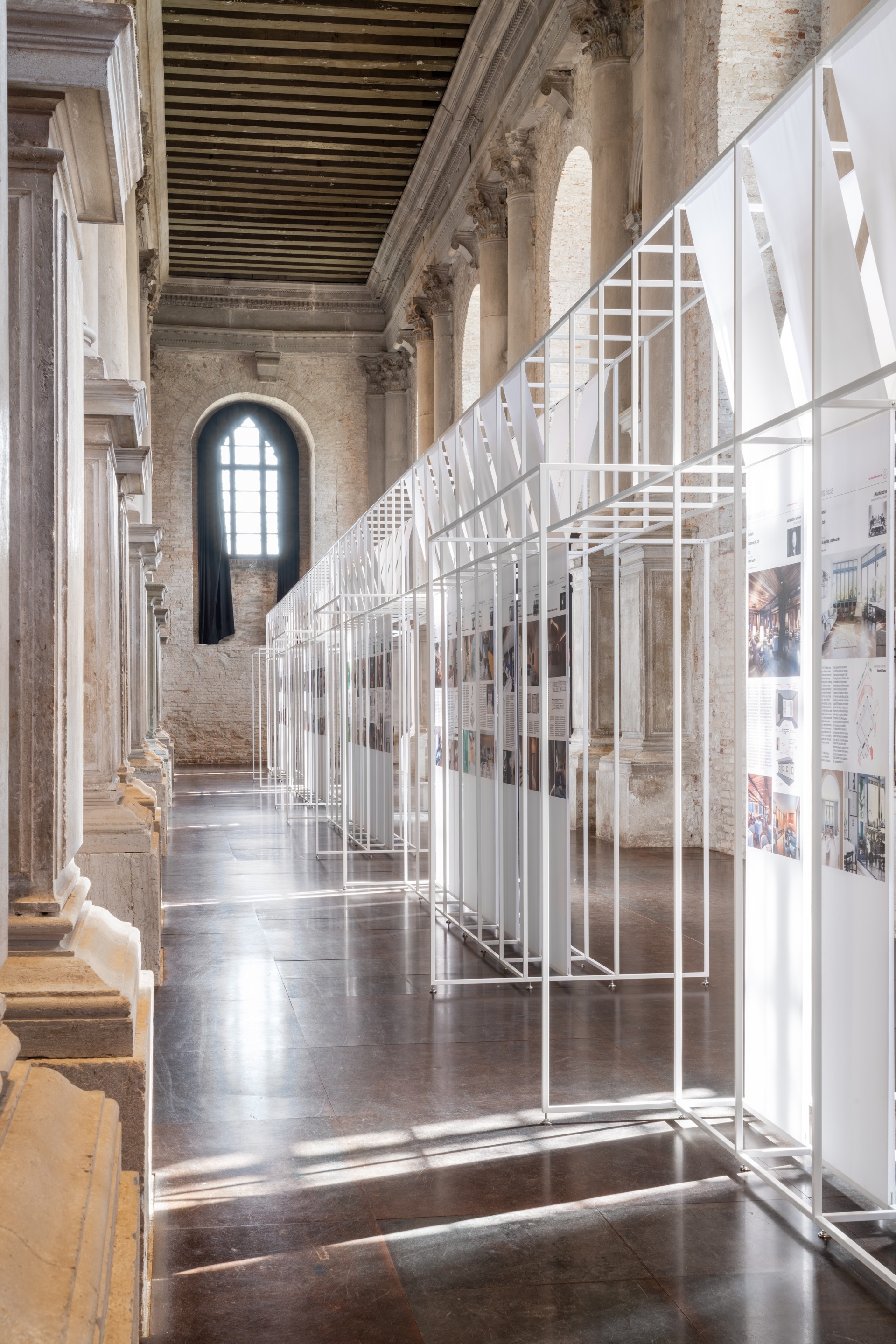 Casaplatform 展览丨意大利丨SET Architects-10