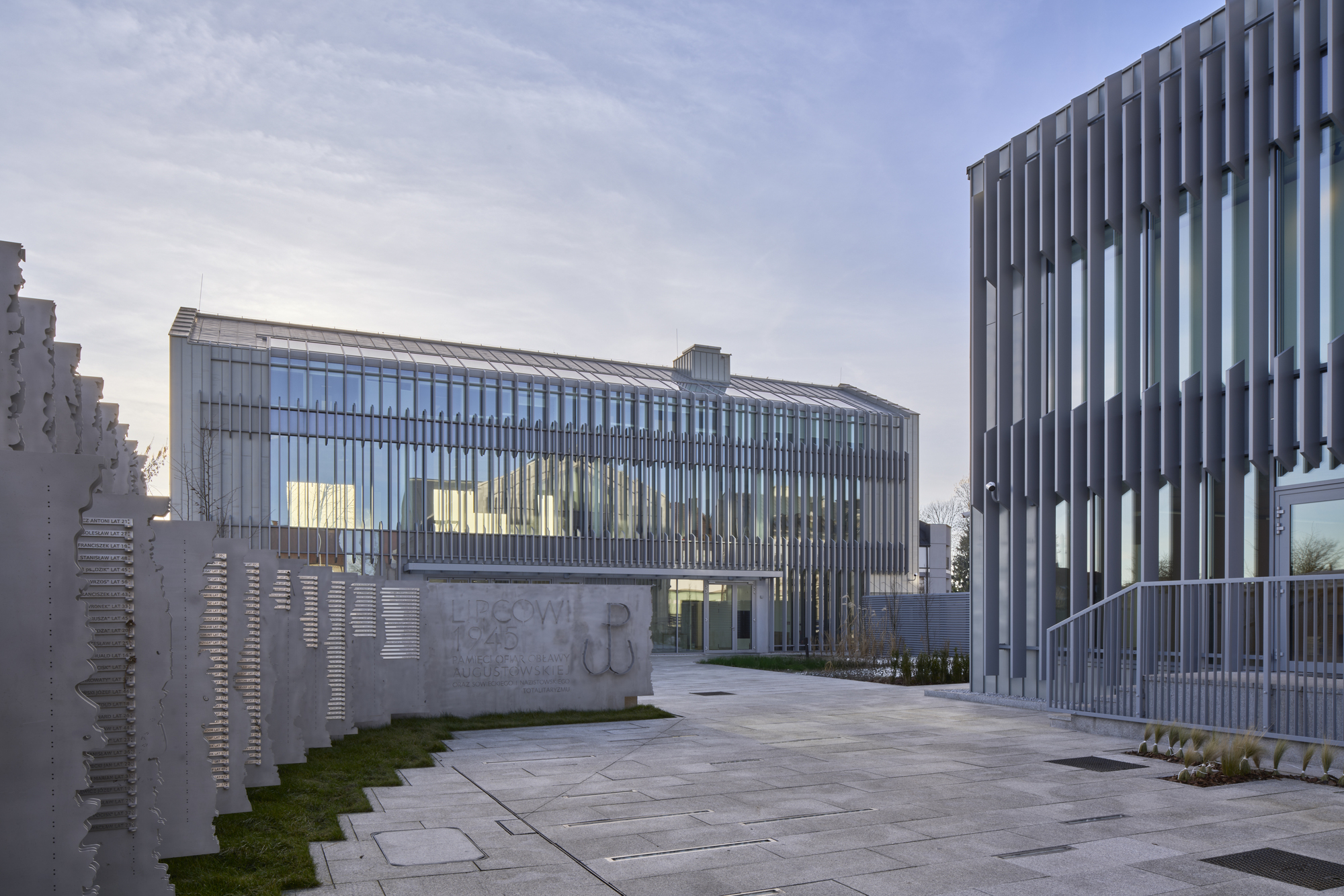 丨波兰丨Tremend-29