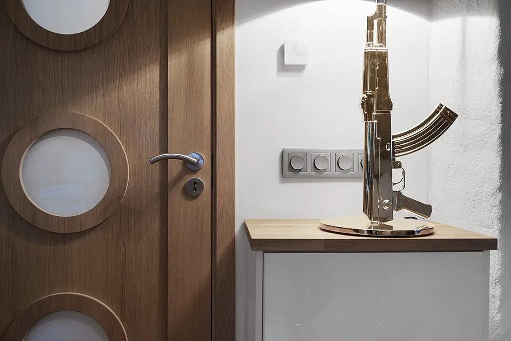 阁楼卧室，极简设计展现船舱风情-6