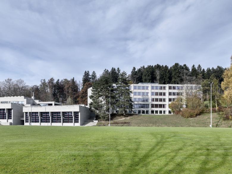 高级中学教育中心 ZIL丨瑞士丨Schneider Gmür Architekten-1