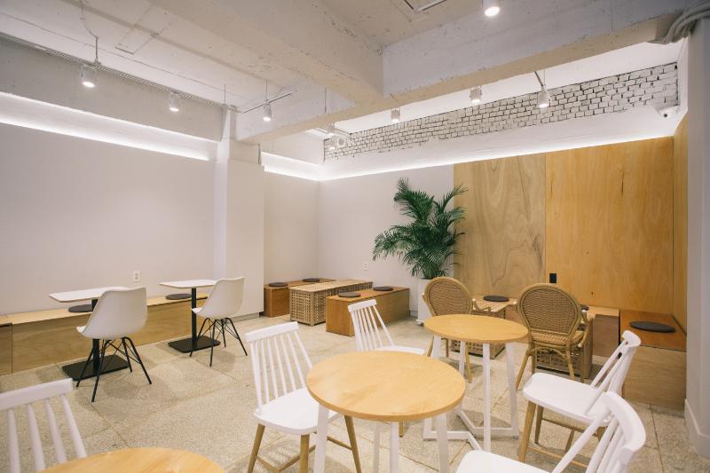 11 坪简约风咖啡厅，打造温馨舒适空间-8