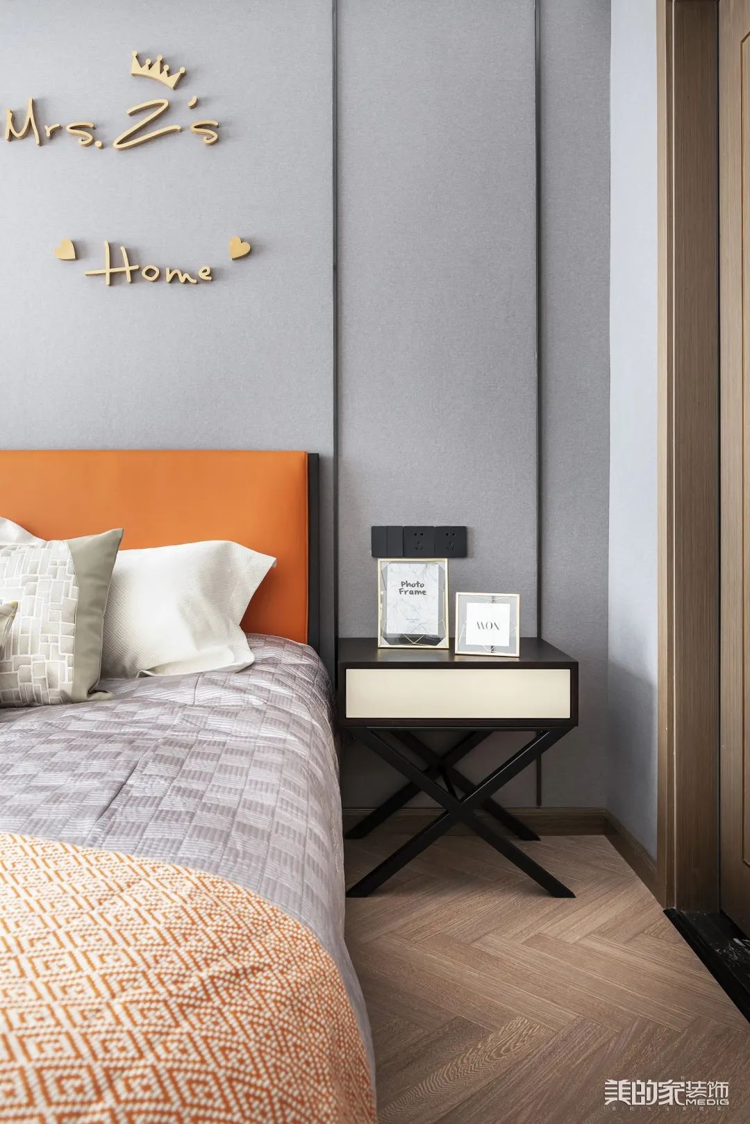 中交锦悦二期现代浪漫家居设计-51