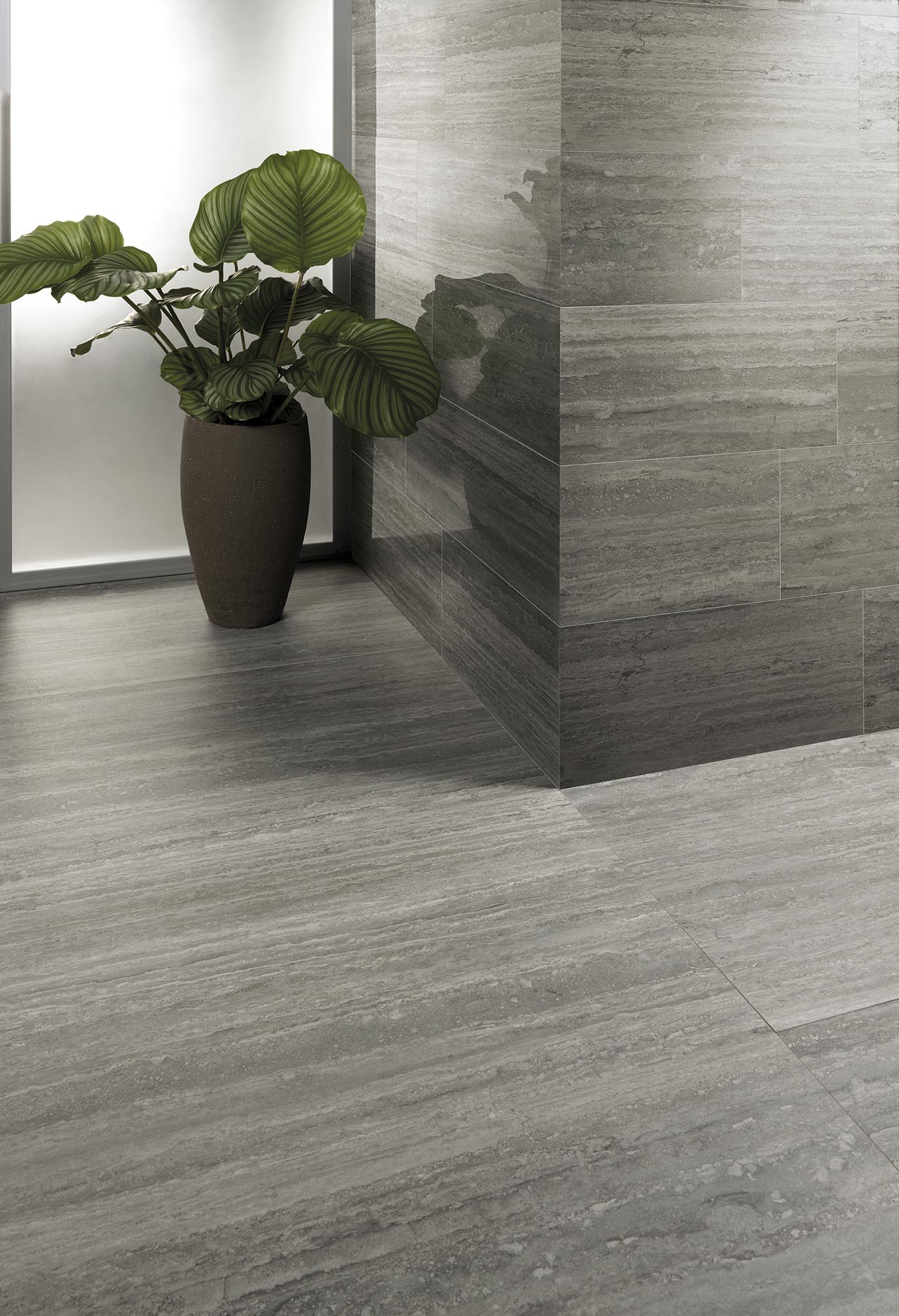 意大利制造的 Tale 石灰华效应瓷砖，打造豪华室内外空间-16