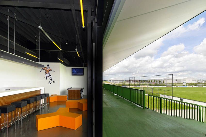 运动馆 · Rotterdam 的现代体育地标-10