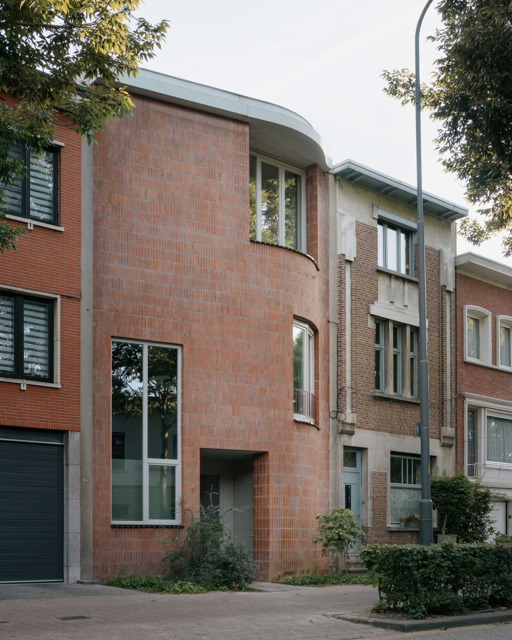 比利时复古风别墅 Sint Benedictus House丨Poot Architectuur-3