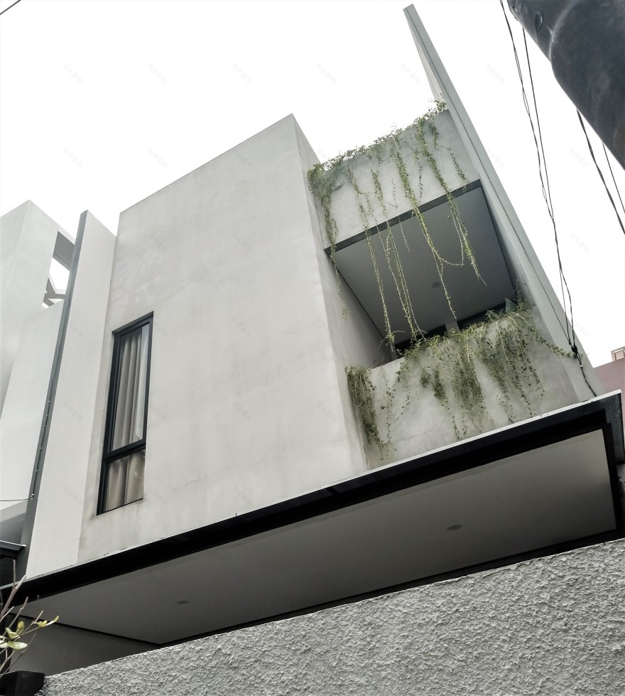 Ambivert House / TRST Architect-10