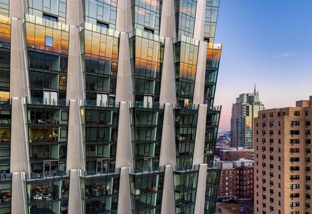 珍妮·甘建筑事务所 Studio Gang 新作,四款高层建筑个性与功能并存-2