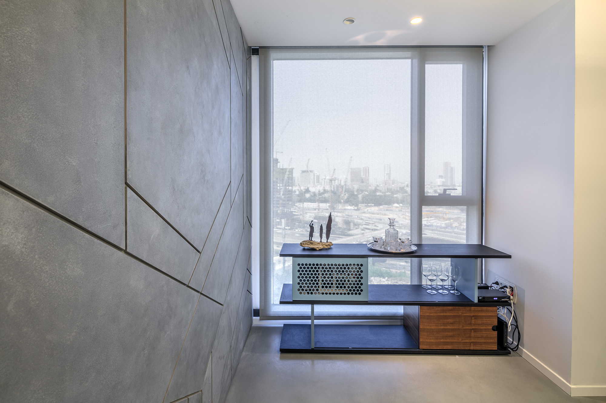 融合自然与工业，展现独特法律美学-25