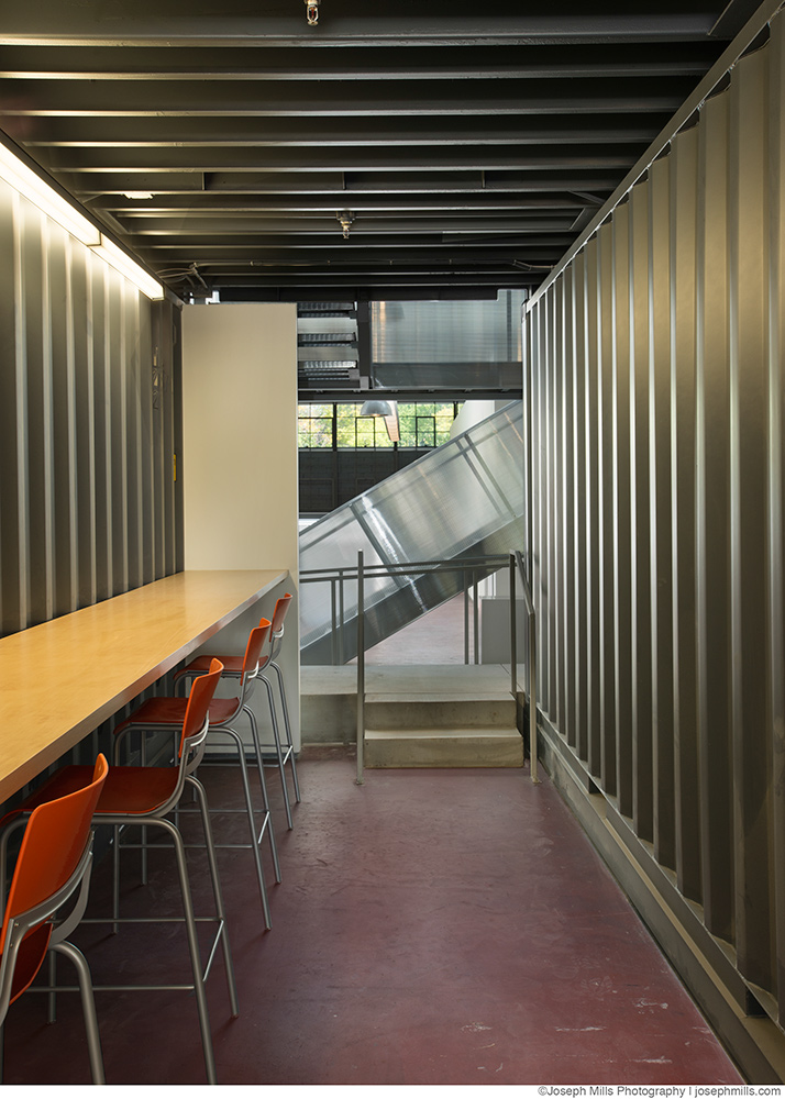 旧厂房新生命—— Fitzsimmons Architects 改造的 309 Monterey 办公室-15