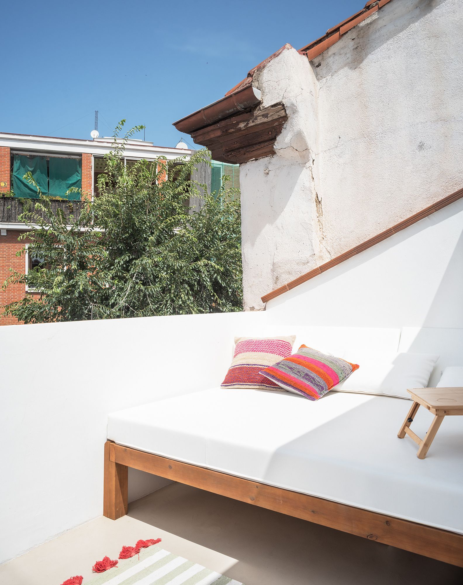 马德里70㎡电影人阁楼住宅设计丨西班牙马德里丨室内建筑师Ana Cubas-31