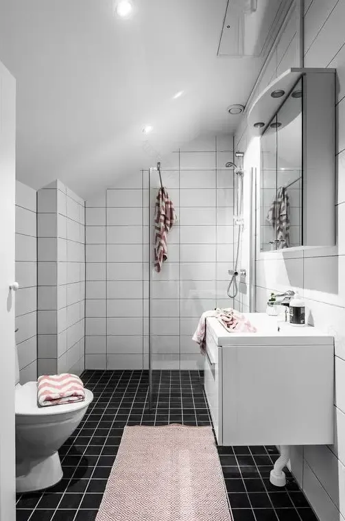 瑞典双室对比 | 女性化与中性空间的室内设计魅力-10