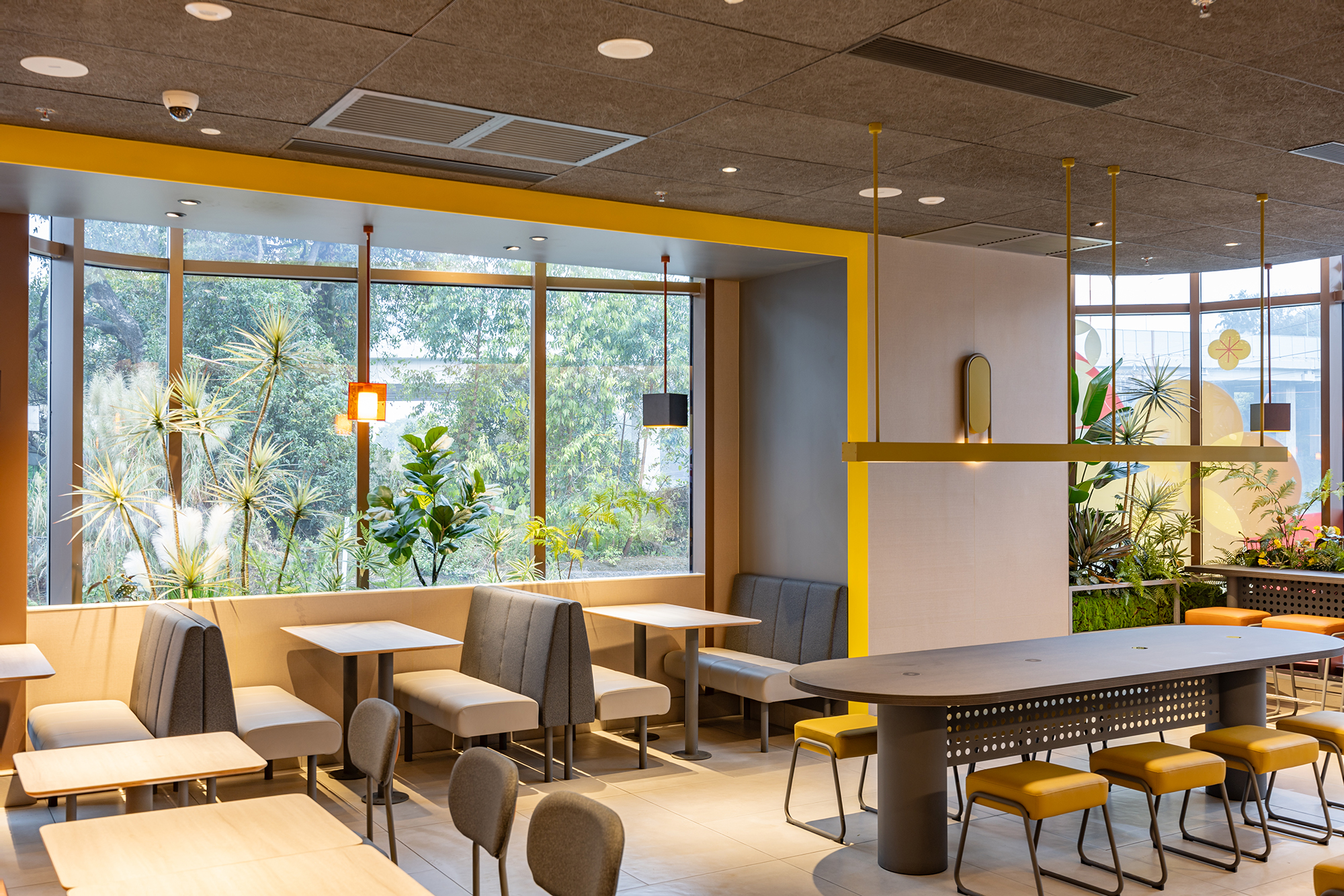 McDonald's Zero-Carbon Restaurant-19