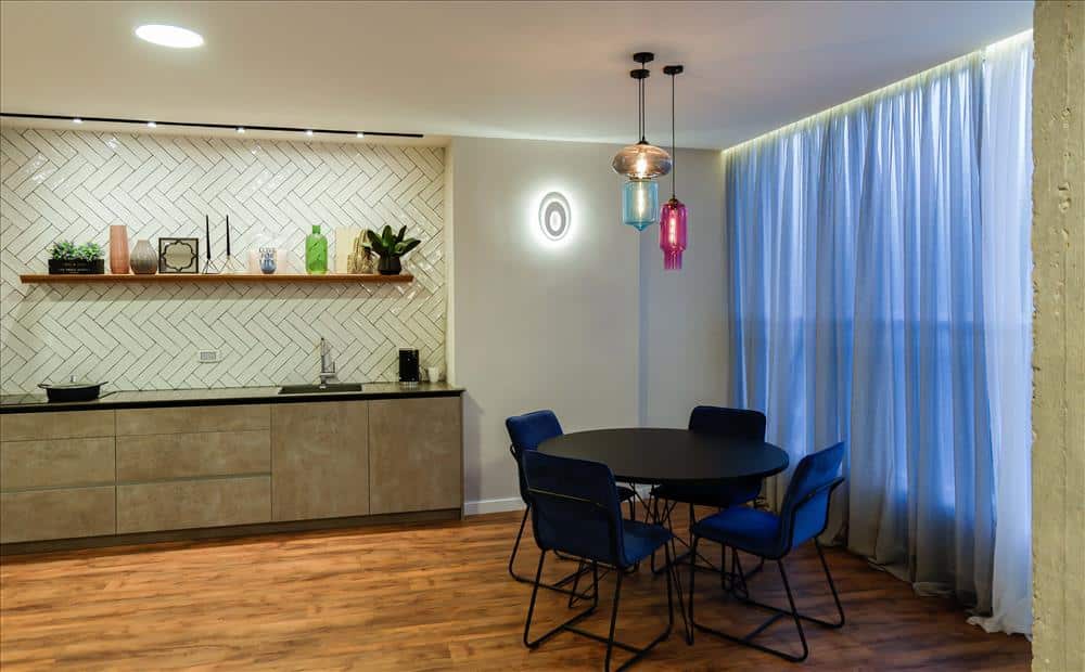 שלומי בוטנסקי · 4室公寓室内设计  盖瓦提姆丨以色列-12