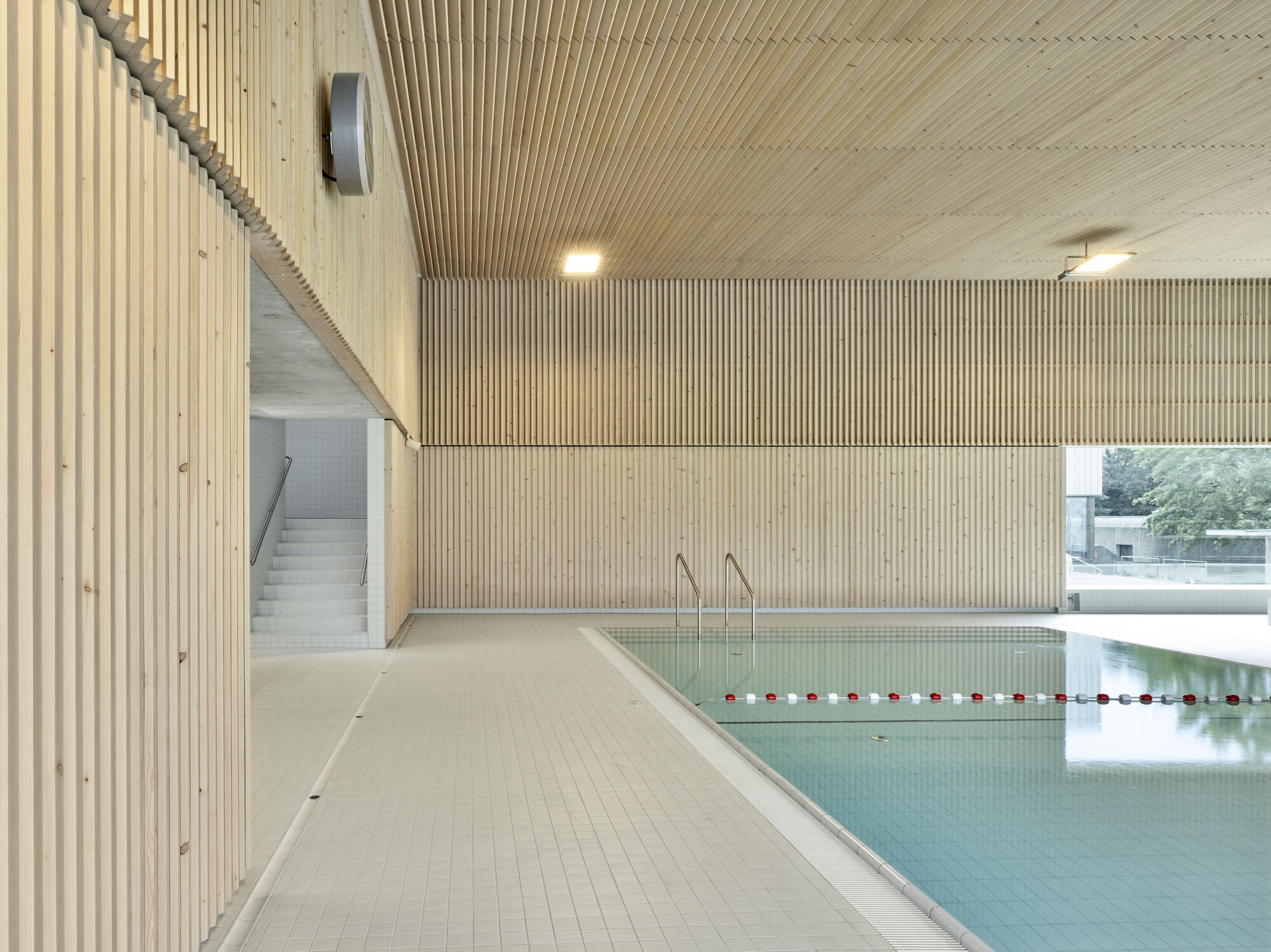 游泳池圣普雷丨瑞士丨LVPH Architectes-10