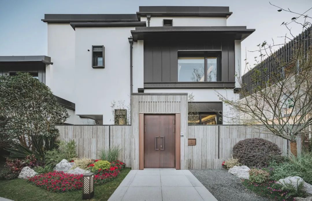 《城开云外》里弄烟火气与精致生活的空间融合-60