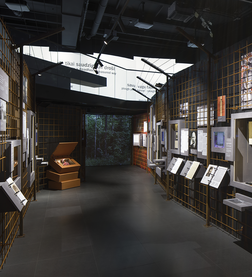 Okupācijas muzeja jaunā ekspozīcija — «H2E» ← FOLD-0