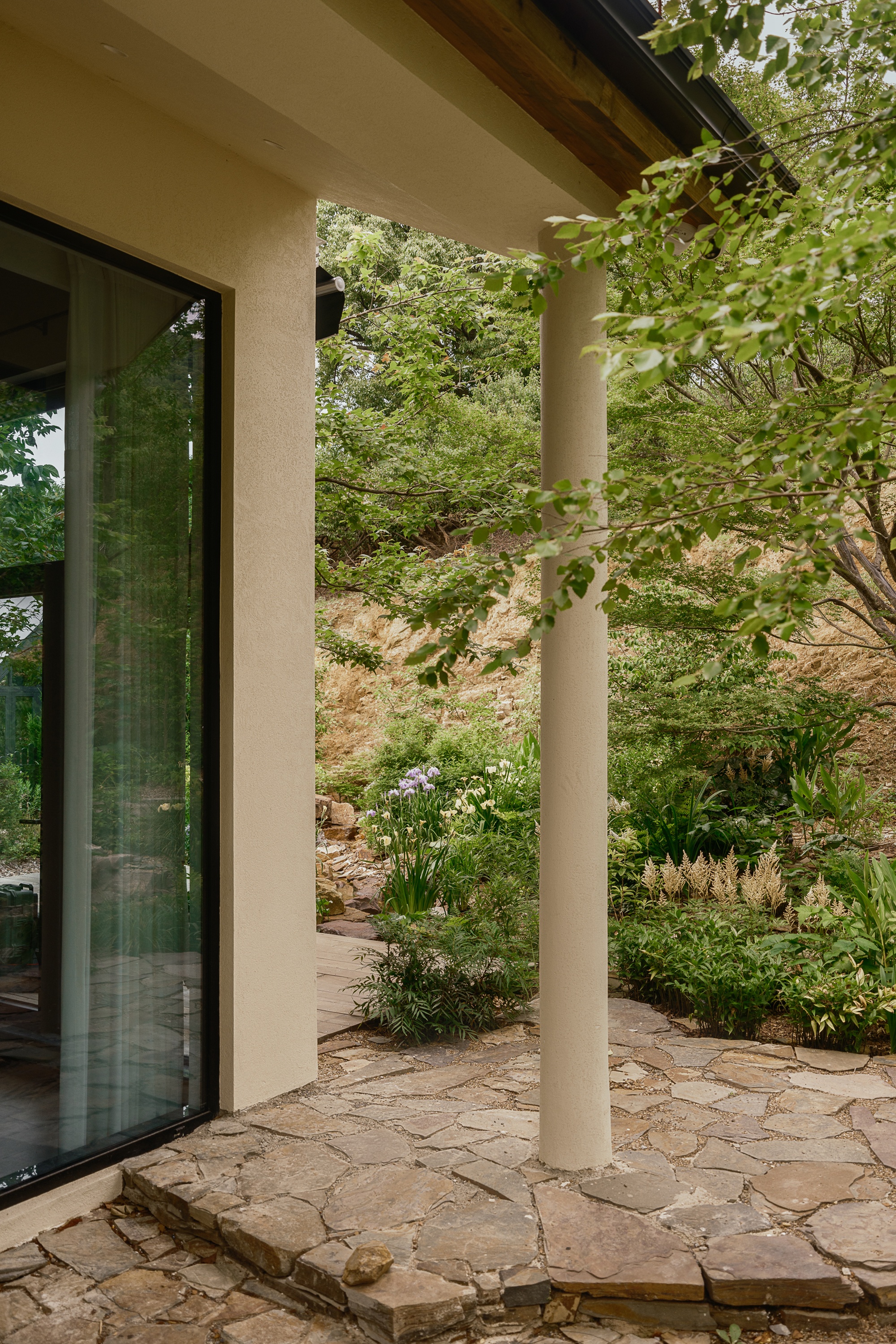 山野之宅 · 舍十空间设计丨中国湖州-1