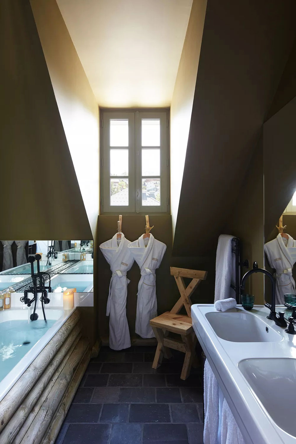 百年历史酒店，独特的山景设计-25