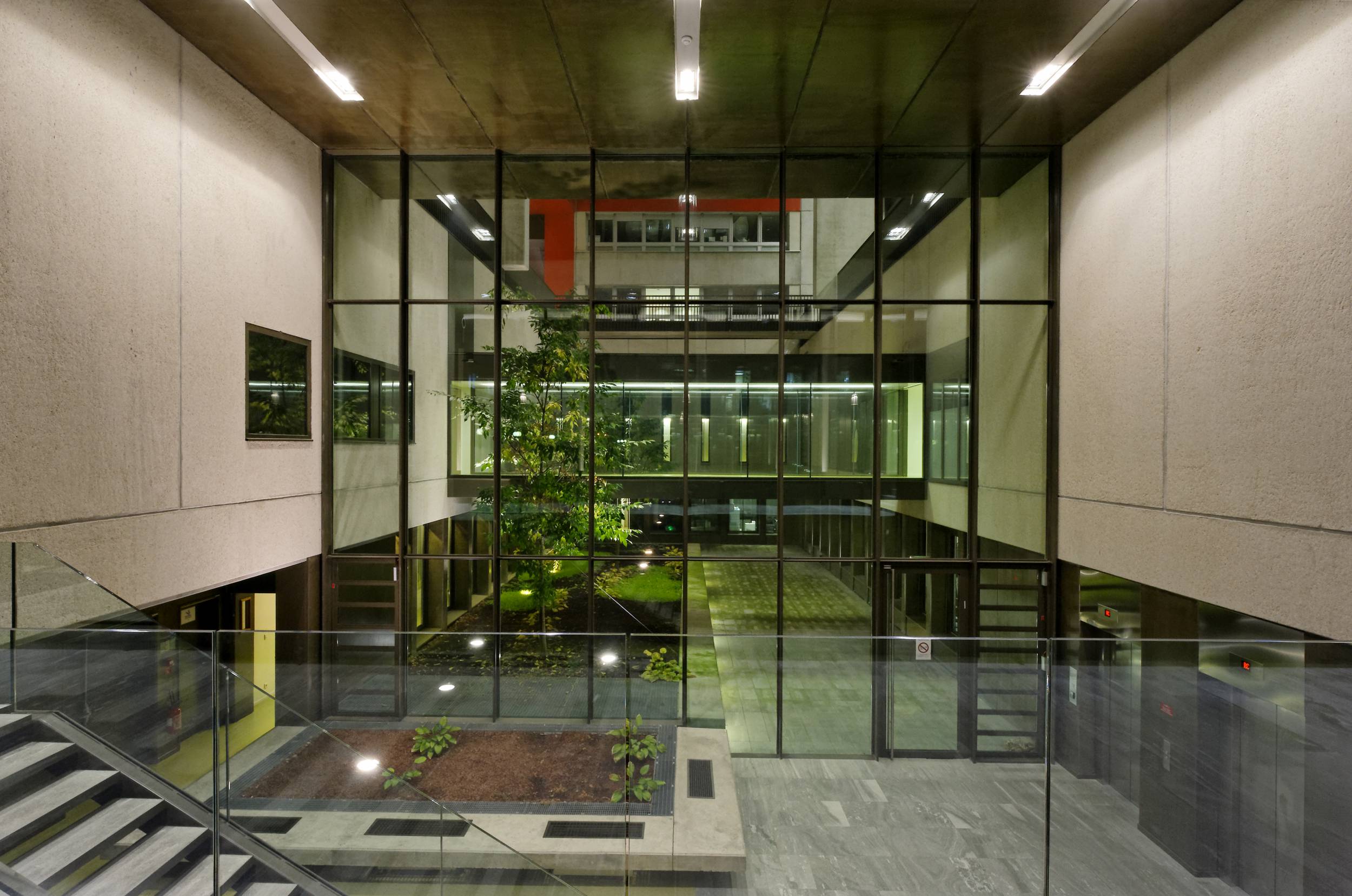 Bâtiment des laboratoires et de logistique de l’hôpital Cochin — Ateliers 2/3/4/-32