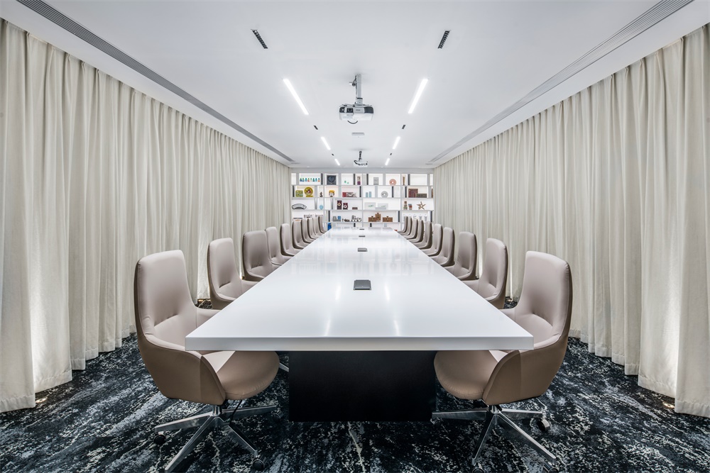 靳刘高设计 | 创意办公与公共空间的互动-36