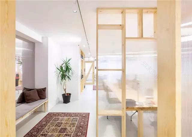 波兰低成本办公室设计-6