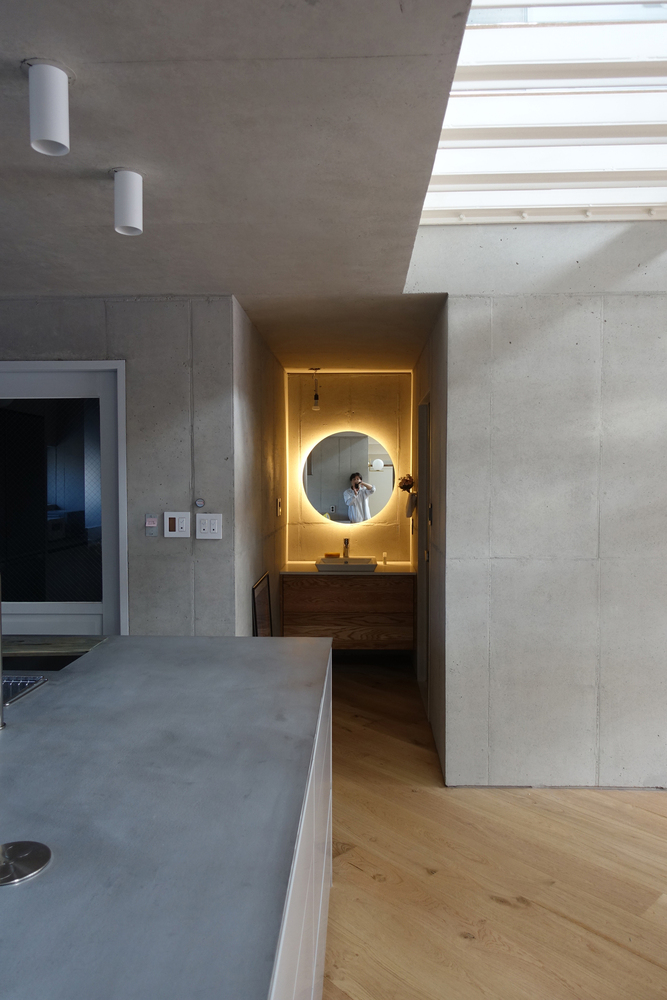 折纸式蝶形屋顶住宅-24