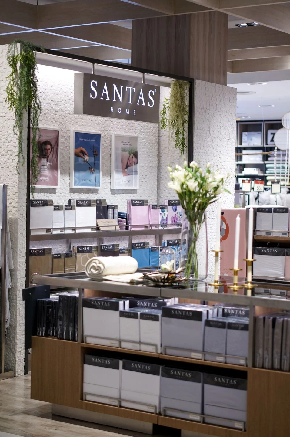 温馨时尚的床品店设计-16