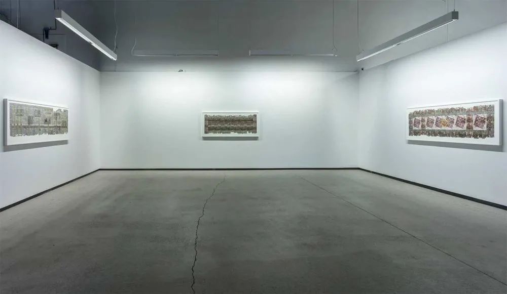 Myriam Dion 报纸改造艺术-77