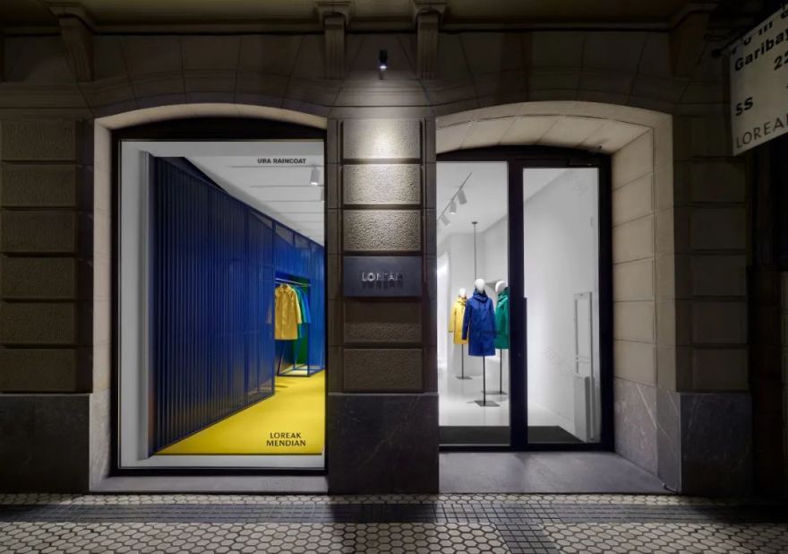 【548期】打破橱窗界定,设计师利用透视、光线和色彩创造独特视觉体验-22