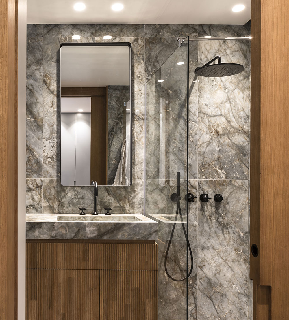 精致巴黎公寓中天然石材之美-15