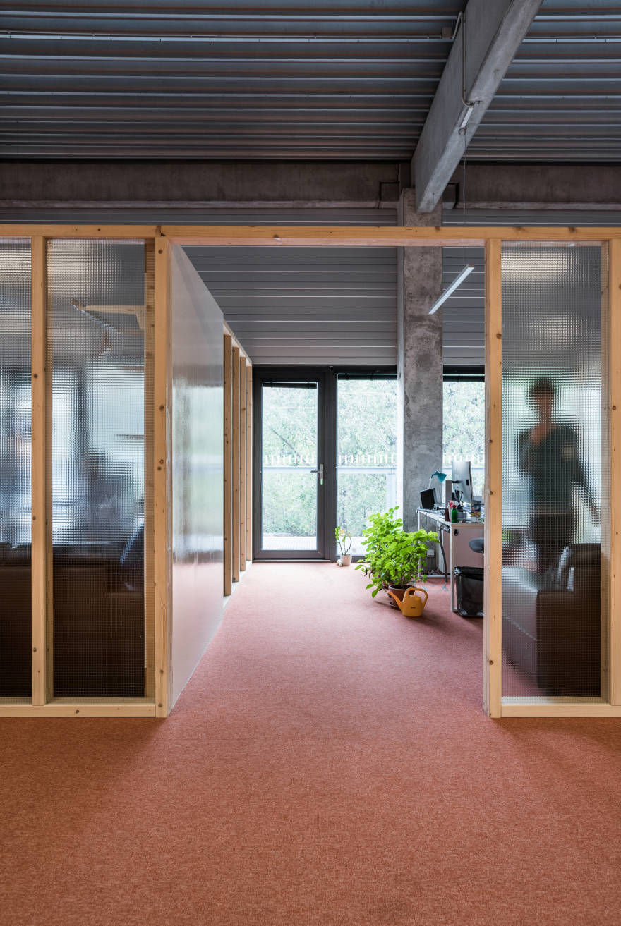 GutGut Roman Zitnansky 建筑丨办公建筑丨 GAD-14