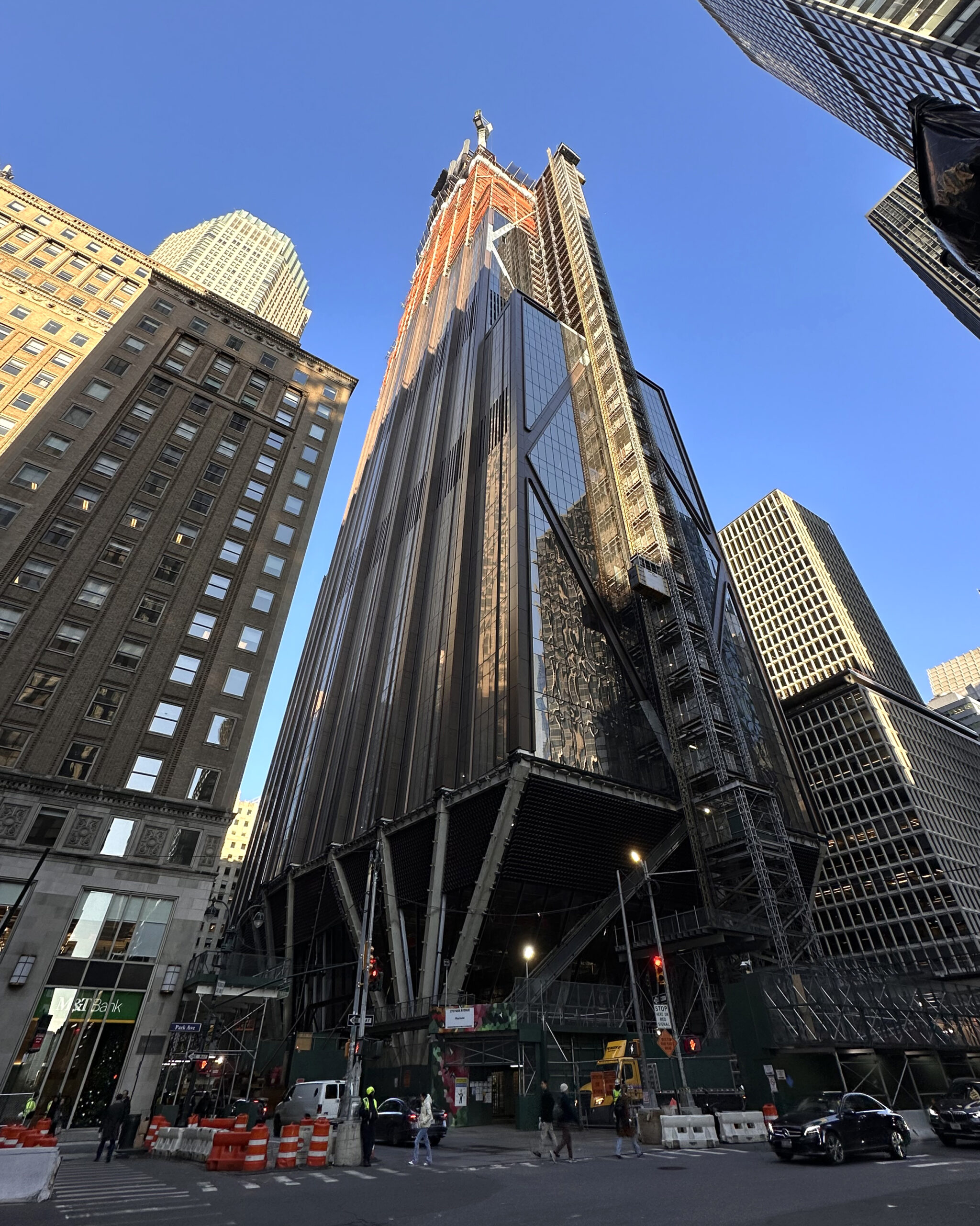 JPMorgan Chase's Supertall Nears its Pinnacle at 270 Park Avenue in Midtown East, Manhattan - New York YIMBY-8