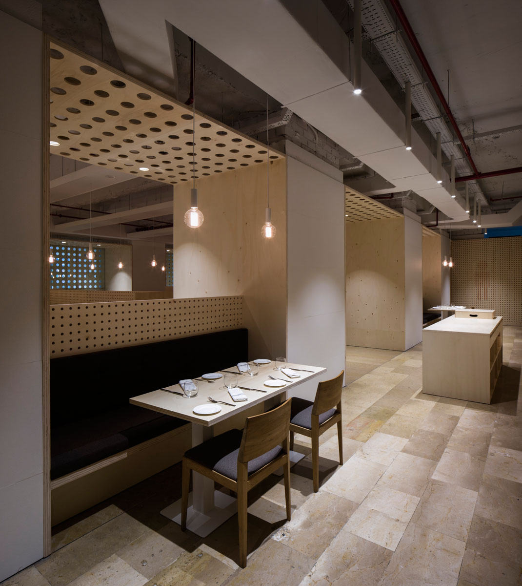 09 18 RESTAURANTE HABITUAL-26