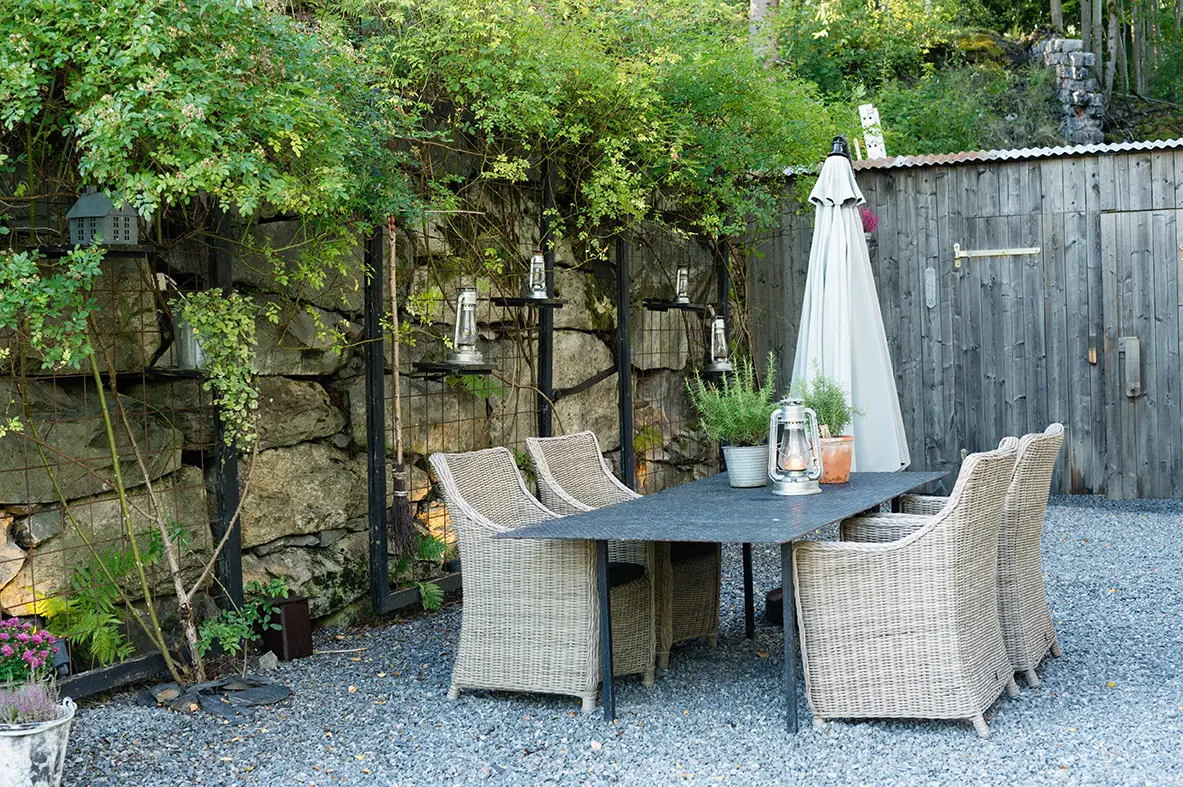 瑞典古老铸铁厂变身独特民宿-32