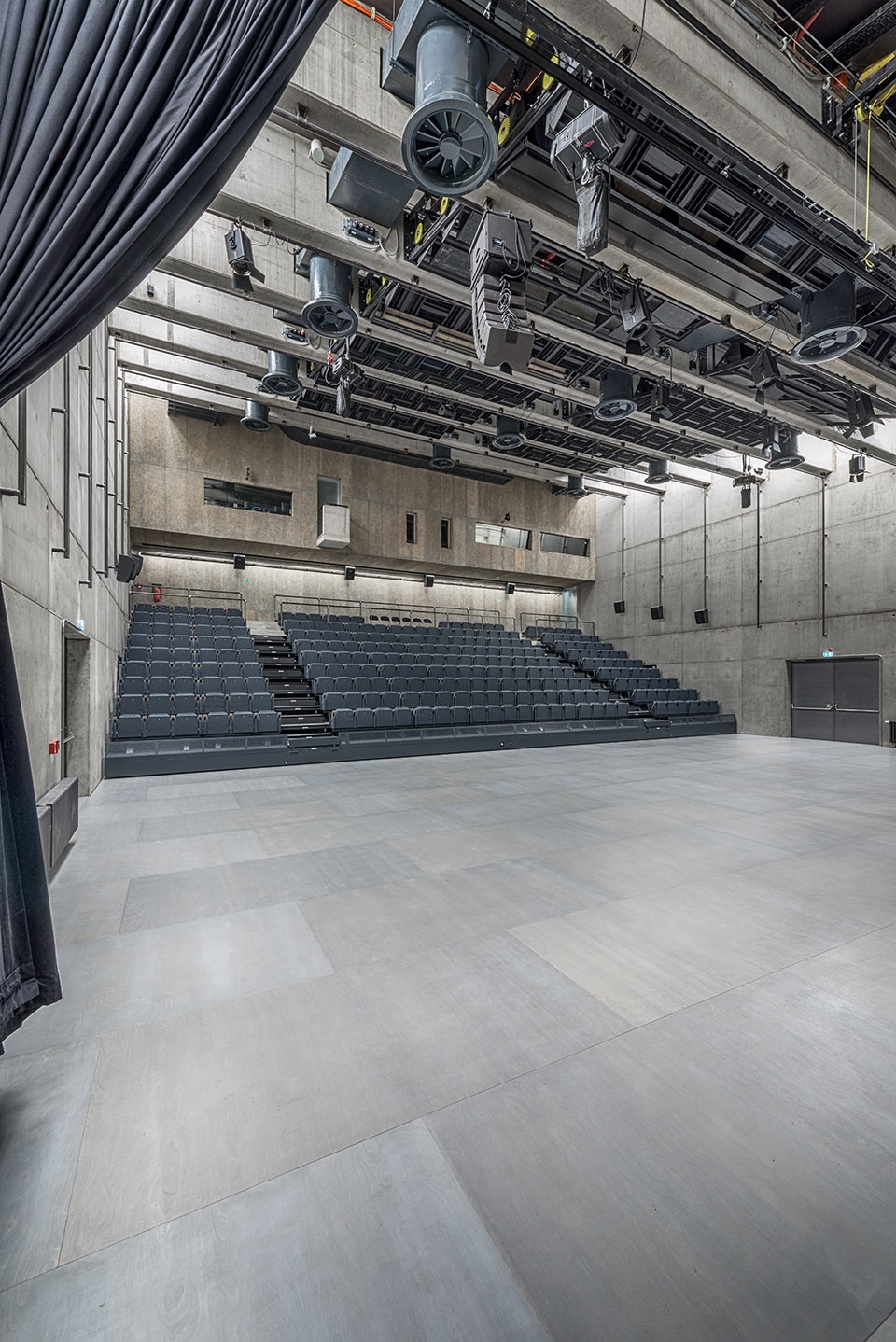 DOX+当代艺术中心-29