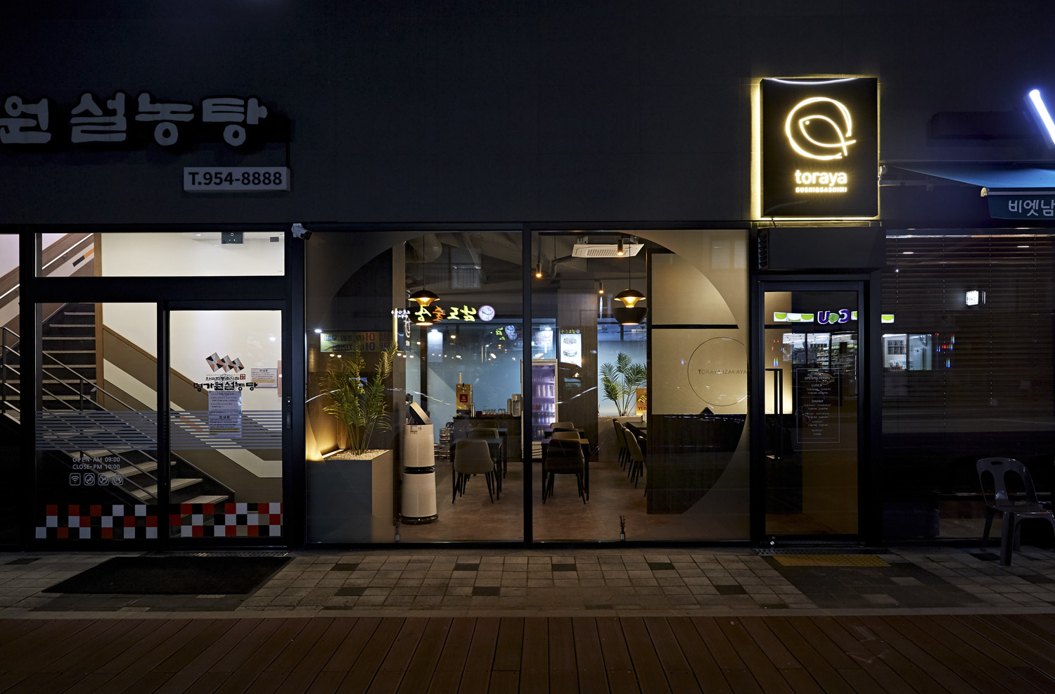 简约氛围的 16 坪韩式餐厅设计-2