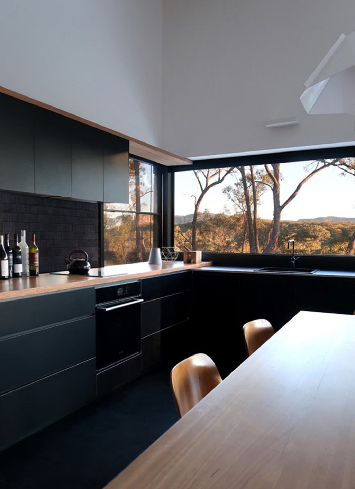 澳洲山林里的离网环保别墅-20