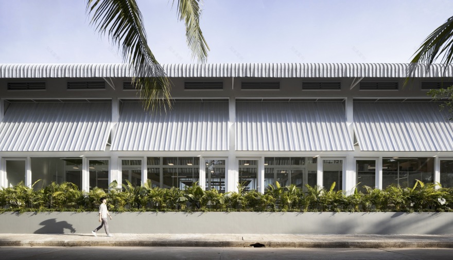 裕利医药总部丨柬埔寨丨Bloom Architecture-17