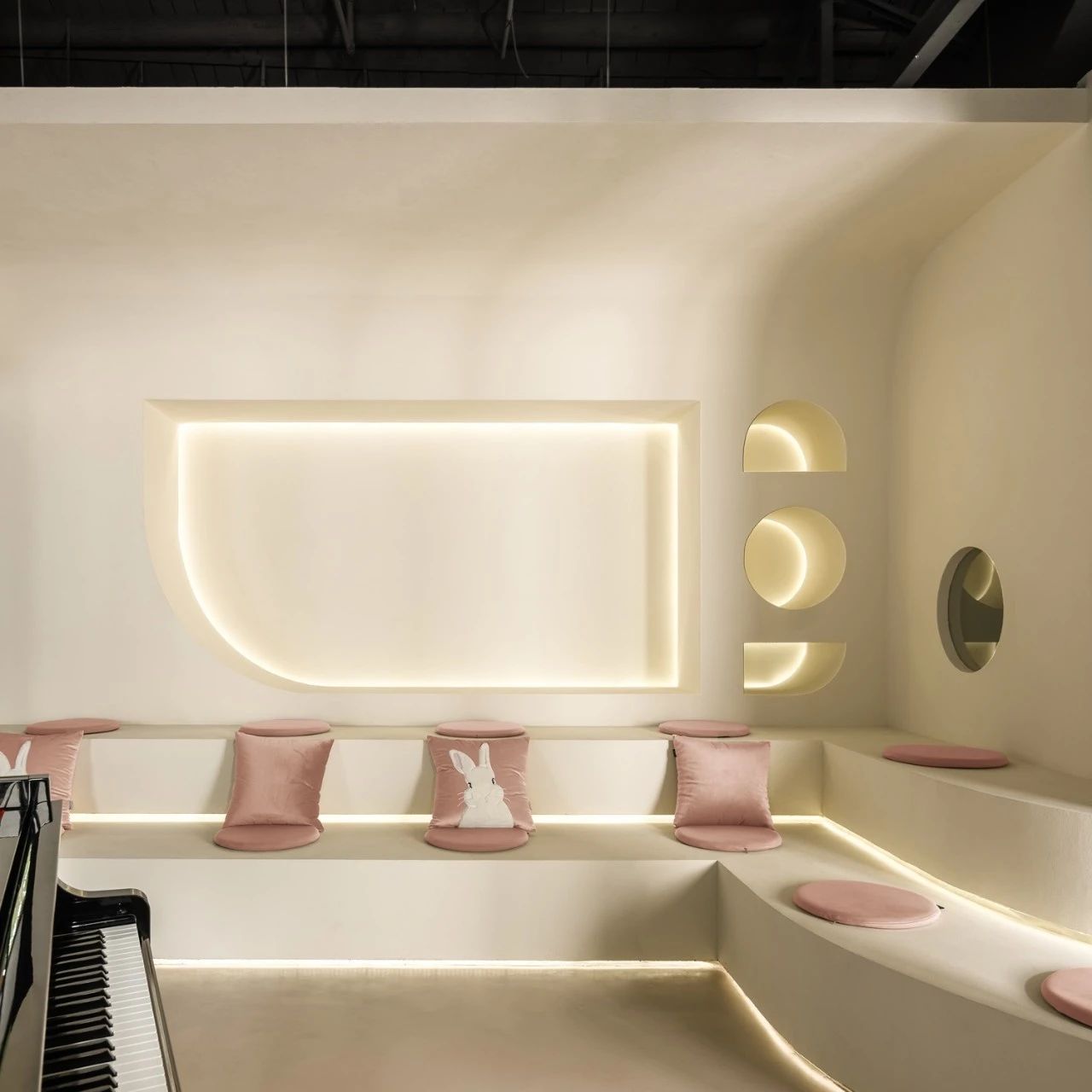 上海龚琛晨国际钢琴艺术中心丨中国上海丨辛斐,庄嘉其,李玥涛,陶晨-23