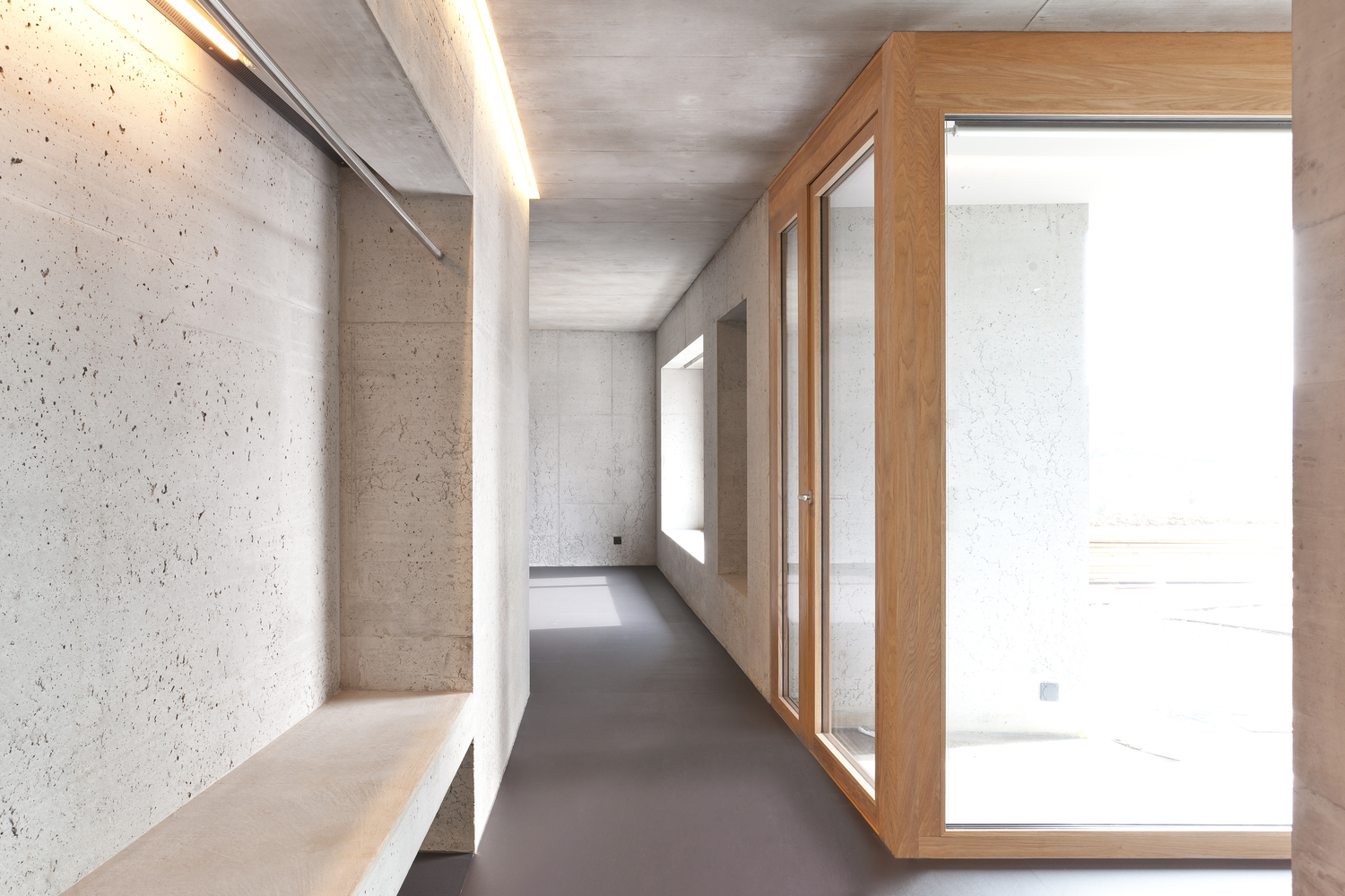 瑞士特罗瓦泰洛石屋-25