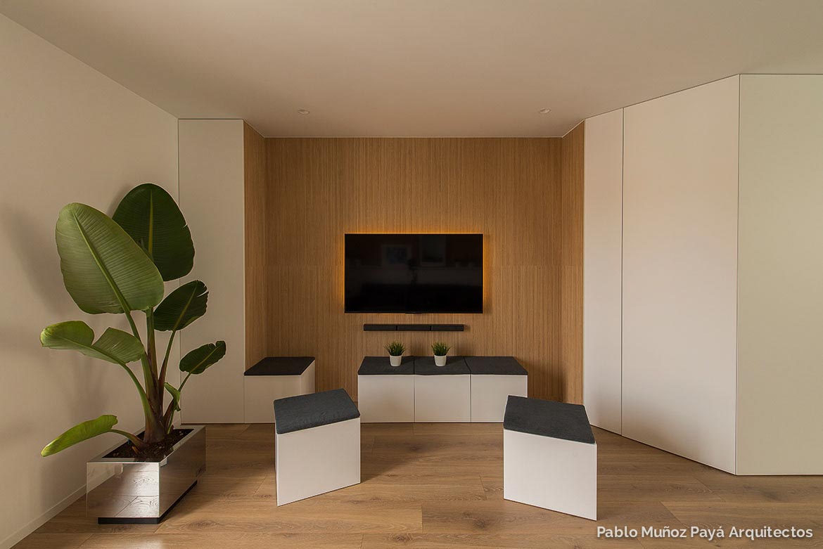 由于Reforma E·planada并非常见的、有明确固定含义的短语或词汇组合，且E·这种表述比较特殊，难以准确判断其确切意思，因此无法给出准确翻译 丨SpainAlicante丨Pablo Muñoz Payá Arquitectos-49