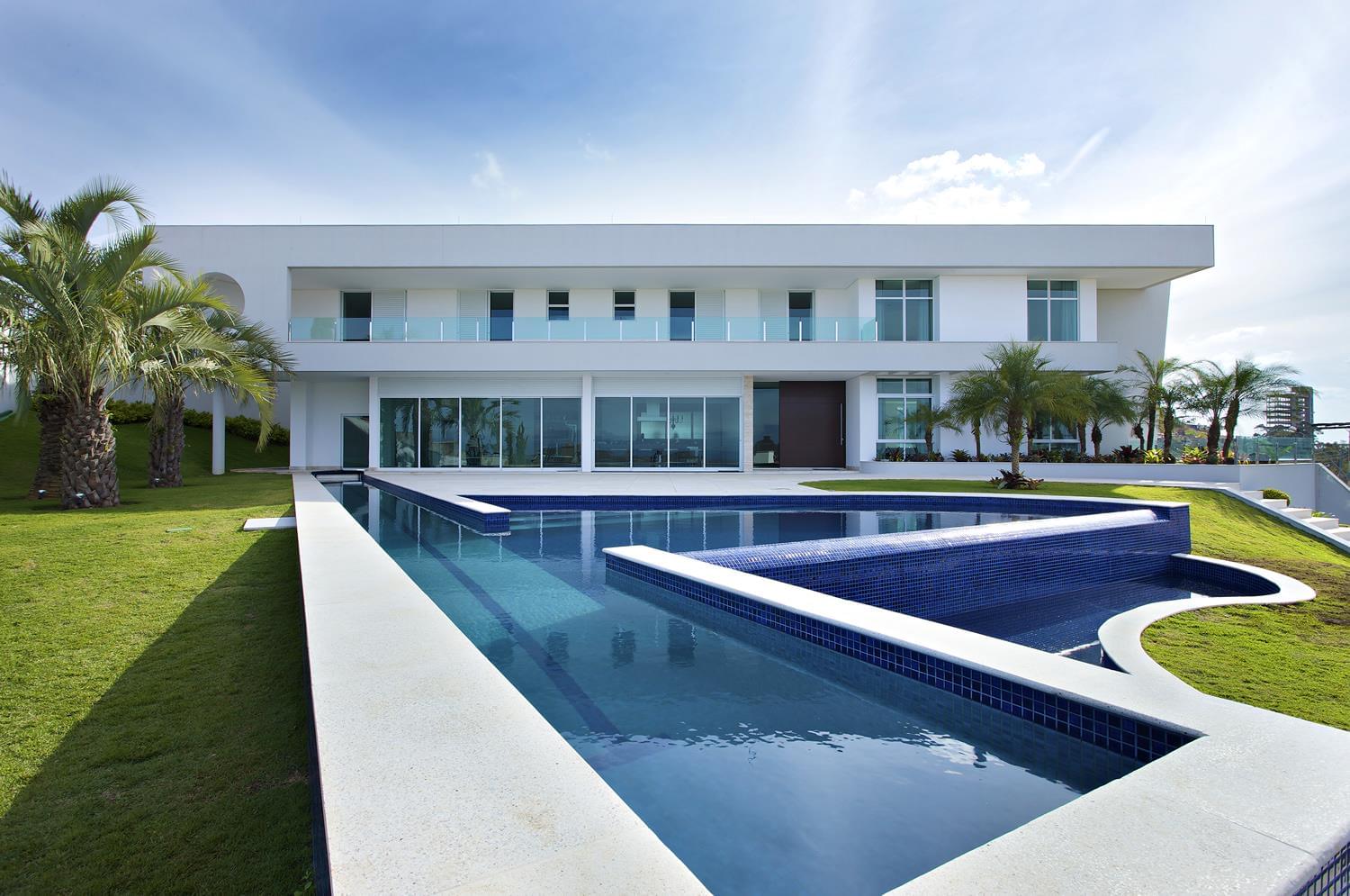 巴西 MG 州 Farkasvölgyi Arquitetura 设计的多功能住宅-4