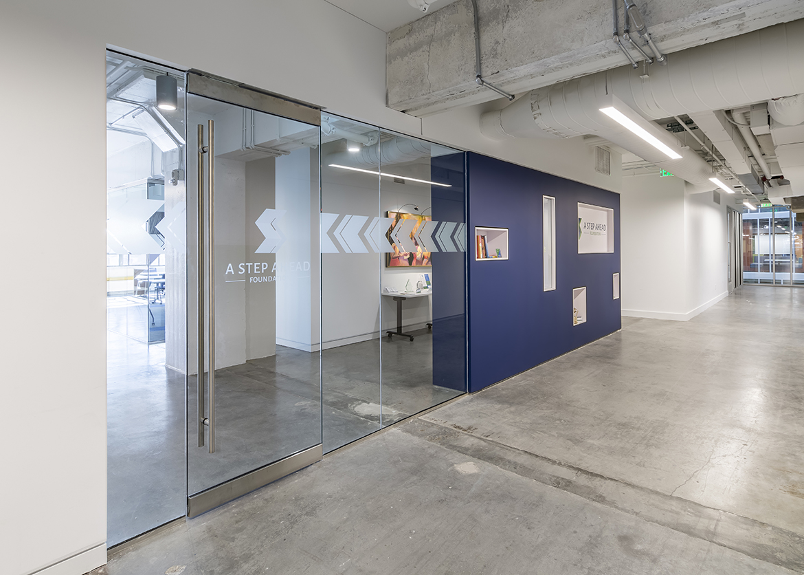 领先一步基金会-11